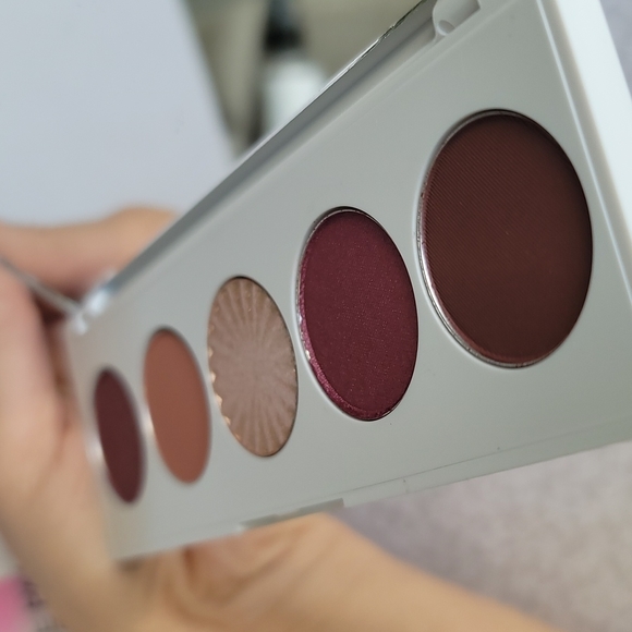 OFRA Signature Palette - Symphony - Picture 3 of 7